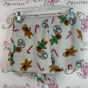Arden’s shorts Cozy Gingerbread Fleece Sleep Shorts - White with Brown & Green